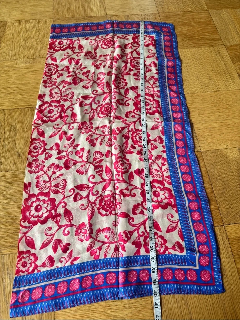 Bindya silk scarf